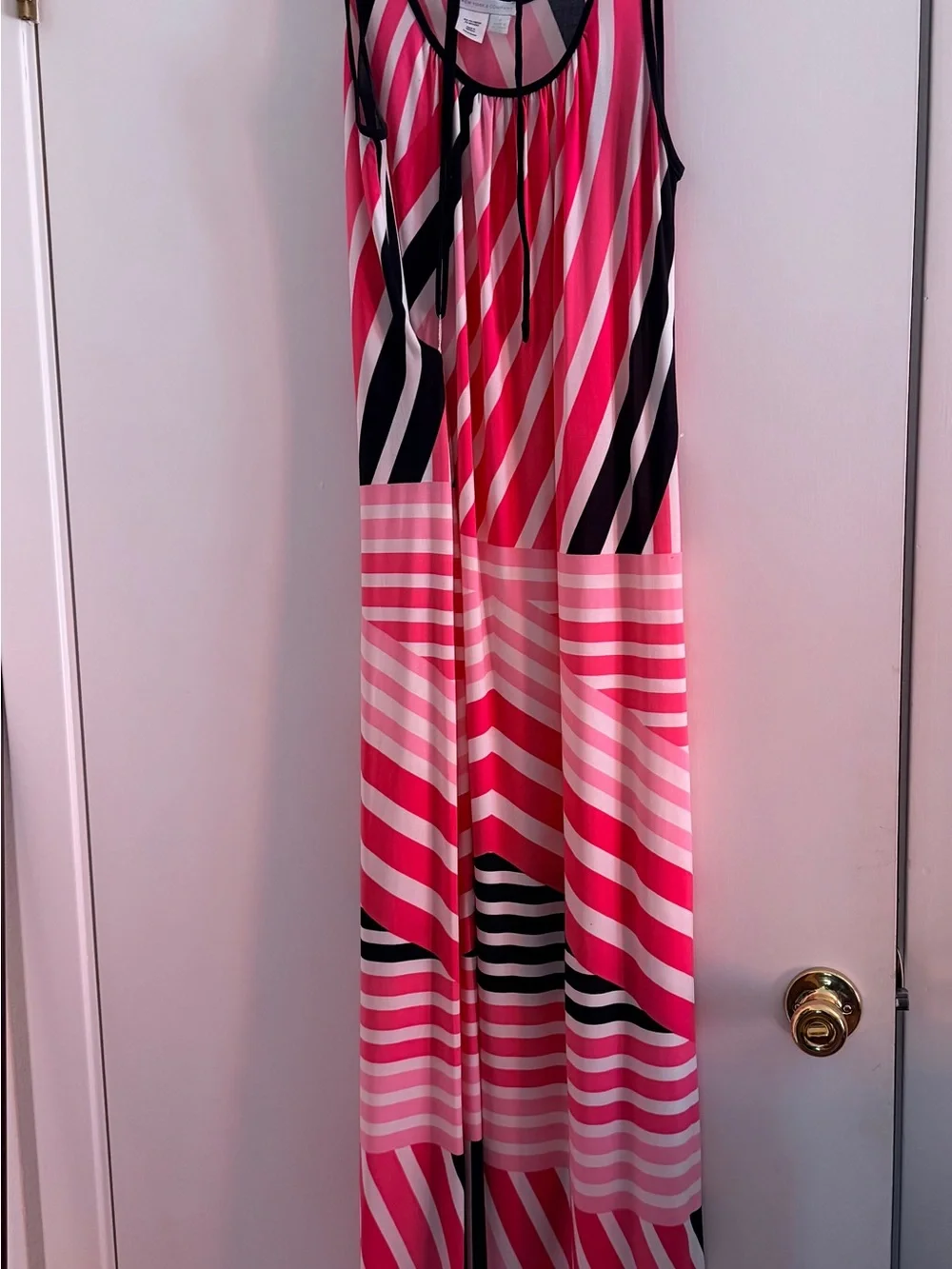 Striped Pink & Black Sleeveless Maxi Dress